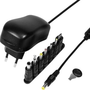 ALIMENTATORE UNIVERSALE 3-12 VOLT 12 WATT CON 8 CONNETTORI INTERCAMBIABILI 1,0 AMPERE MAX